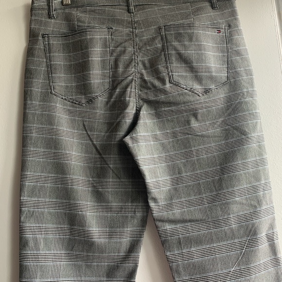Tommy Hilfiger Size 14 Plaid Legging Dress Pants - Picture 4 of 5